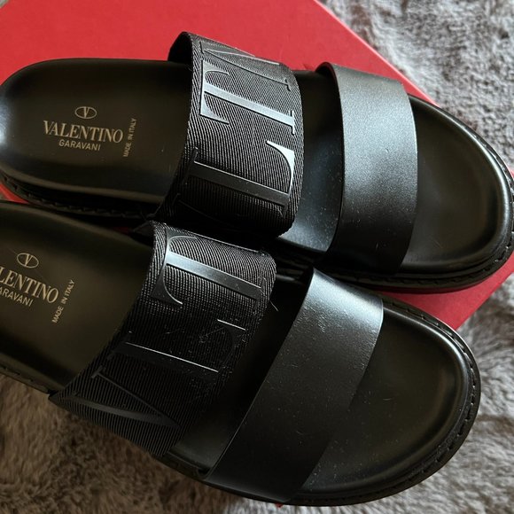 Valentino Garavani Black Slide Sandals main image 7